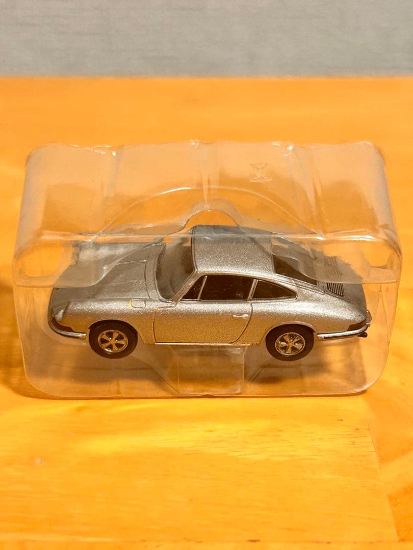 TOMICA LIMITED VINTAGE ポルシェ 911S LV-86
