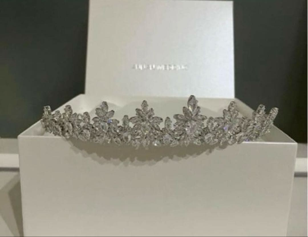 美品！ANNAN WEDDING ティアラ JT15 箱付き