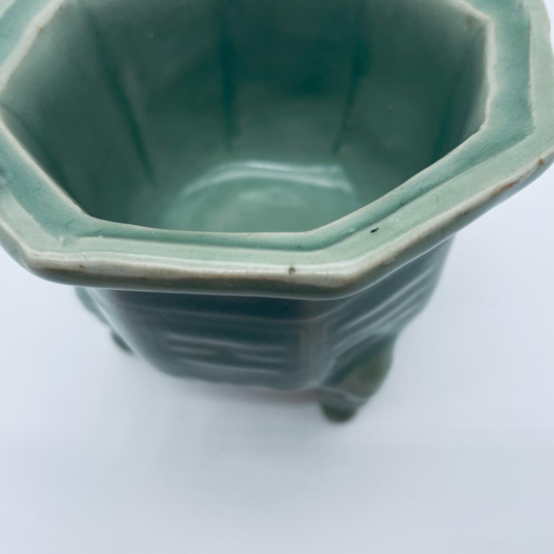 高麗】青磁 双耳六角三足獣面 香炉 朝鮮美術 朝鮮古玩