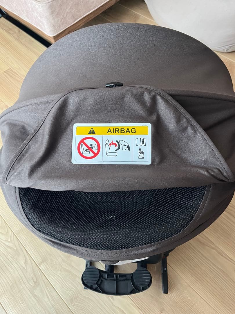 【美品】2021年製エールべべ クルット6iグランス 最上位モデル