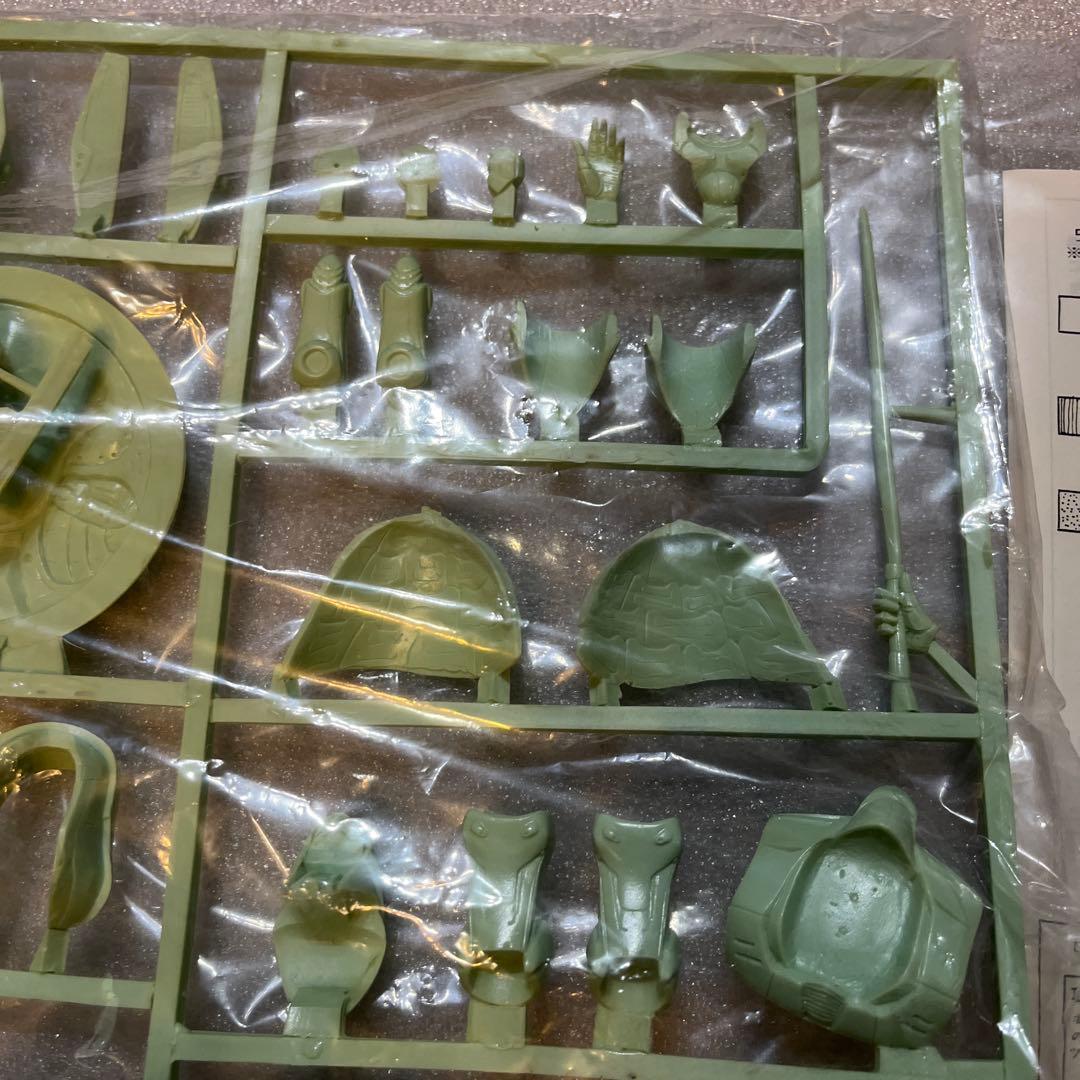 ボークス　マグロウ 1/00 FSS ファイブスター物語 ガレージキット　現状