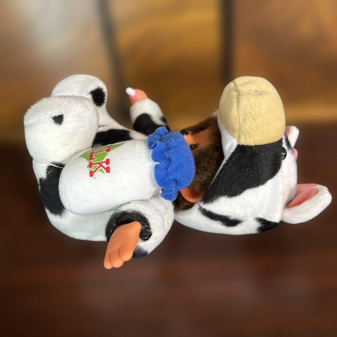 北海道限定　牛モンチッチ