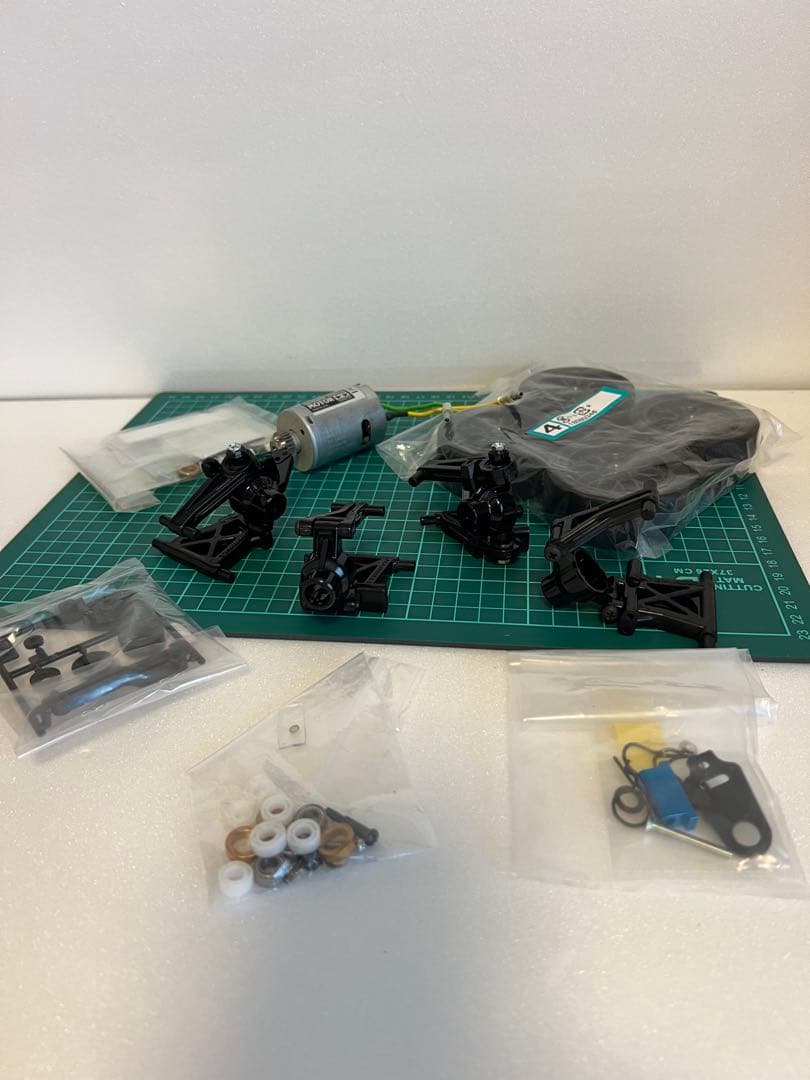 タミヤ　tt02 オプション満載　イーグル模型　4駆ドリフト　グリップ