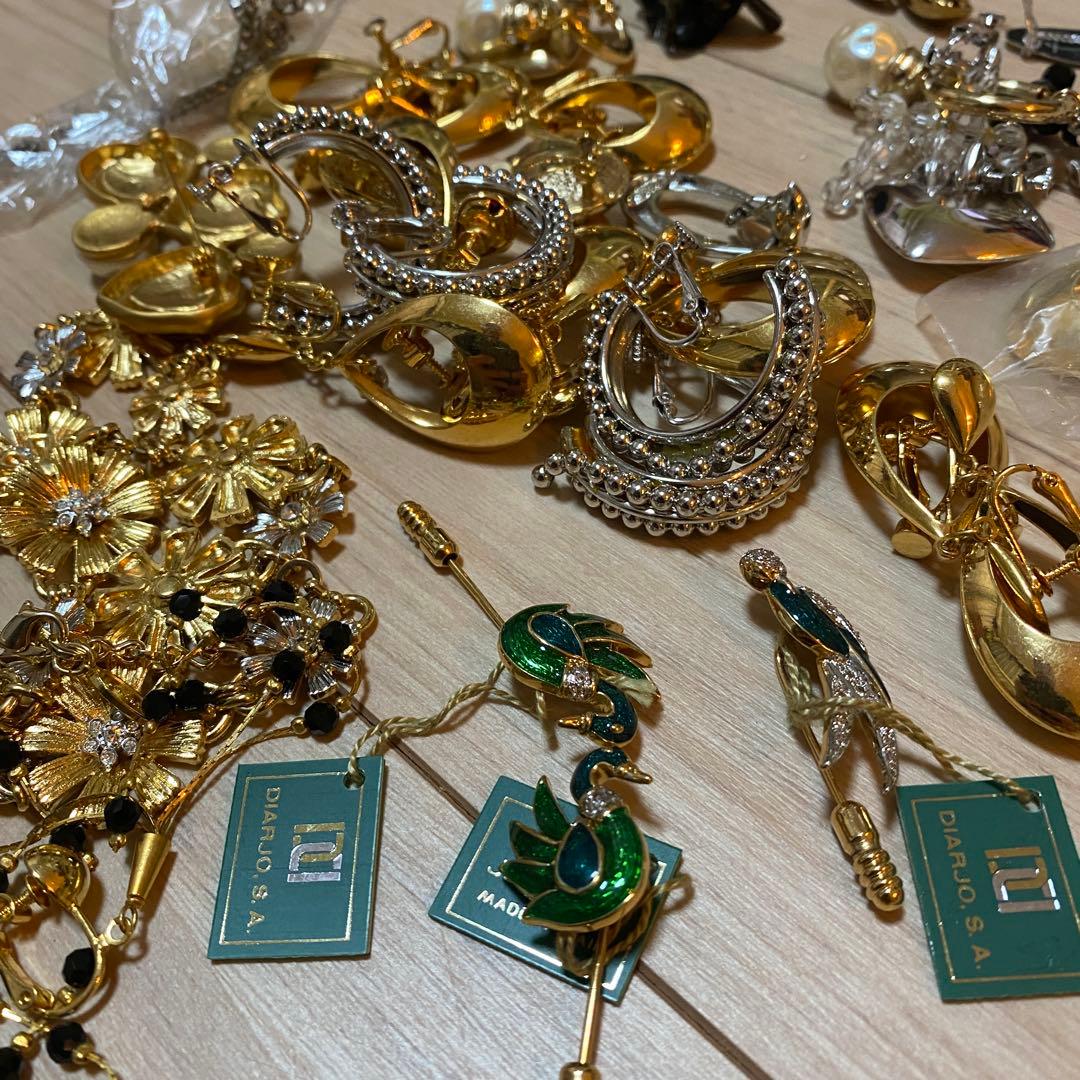 も*し様 アクセサリー まとめ売り 大量 約3kg ゴールド/シルバー色 イヤリ