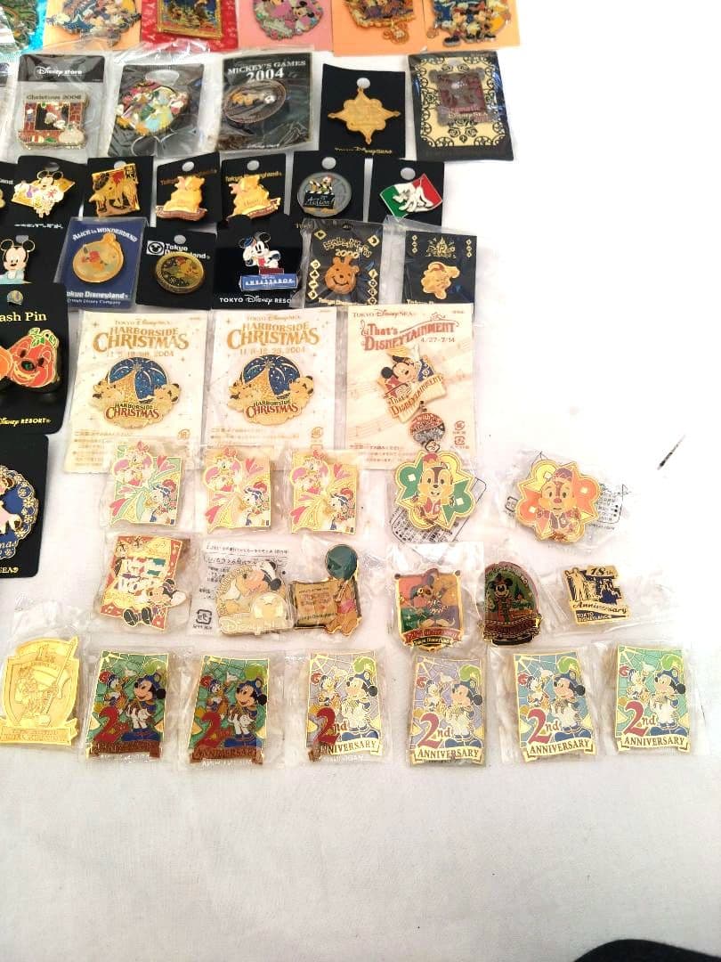 ディズニーピンバッジ 98個 未使用保管品