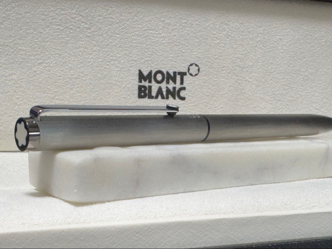 極美品】モンブラン 2色ボールペン シルバー（リフィルセット）