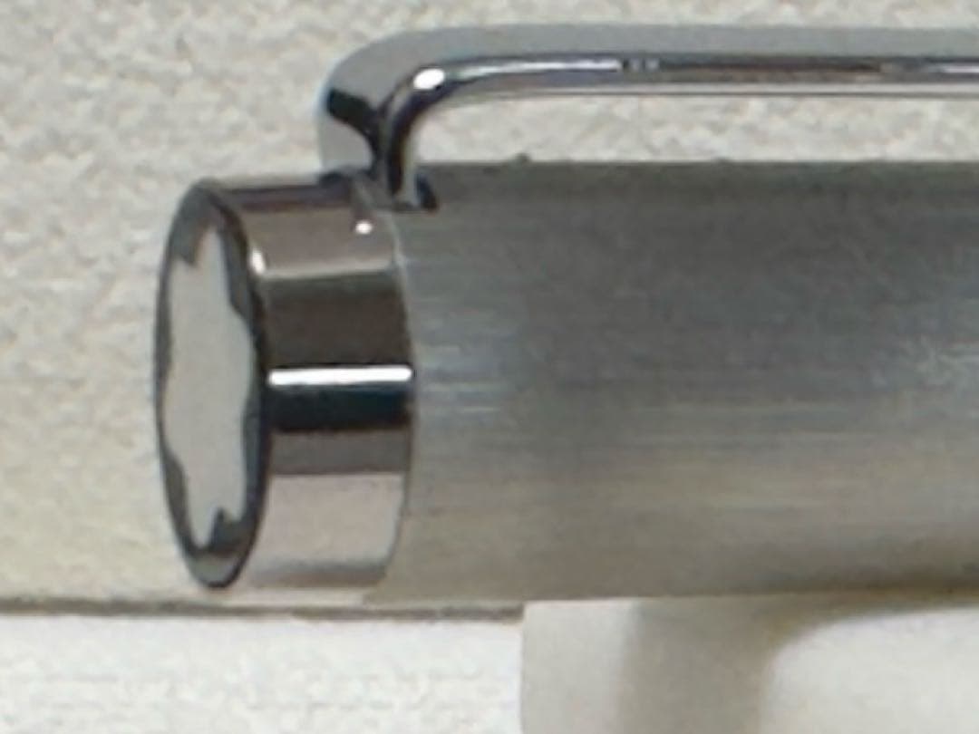 極美品】モンブラン 2色ボールペン シルバー（リフィルセット）