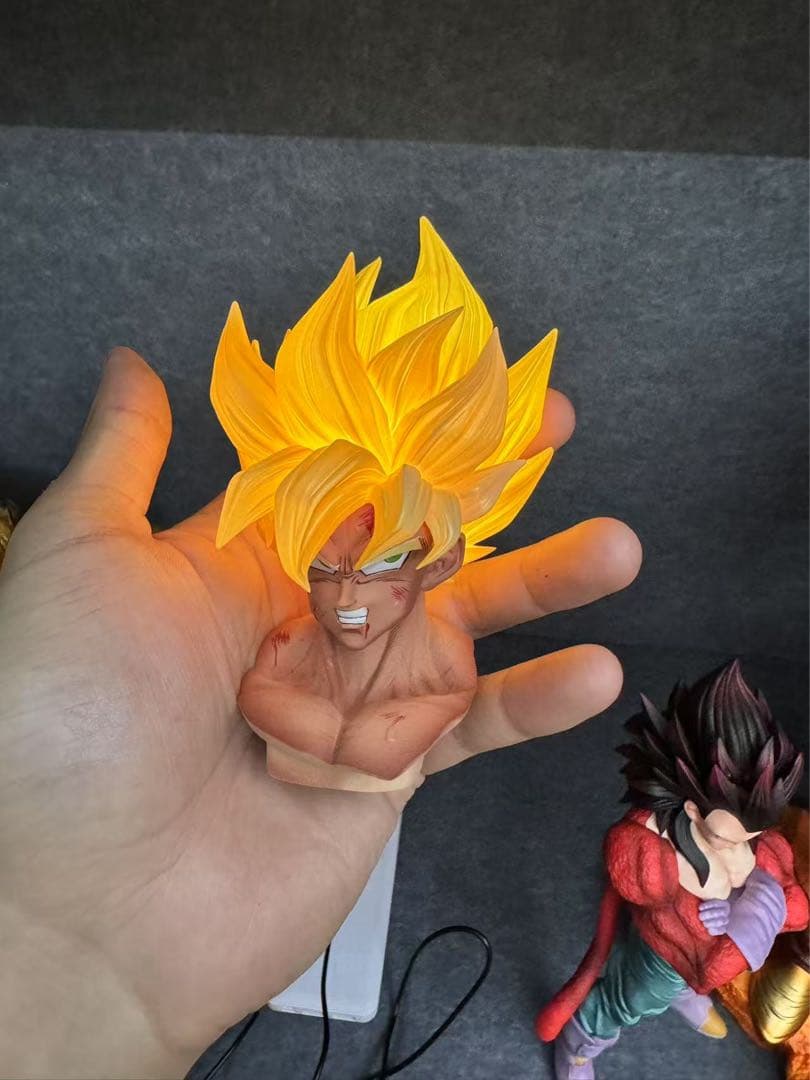 ドラゴンボールZ スーパサイヤ人孫悟空 ガレージキッドフィギュア