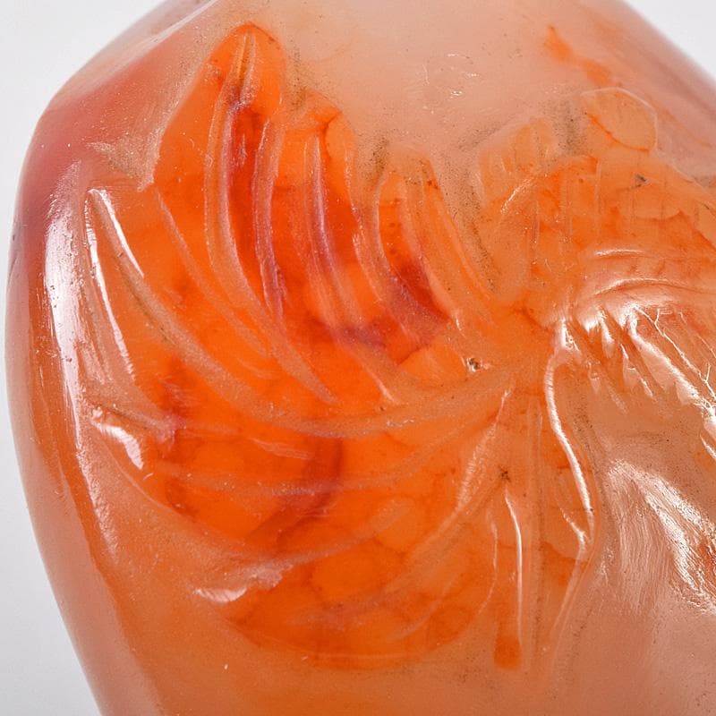 中国 玉石瑪瑙石彫刻 蓮葉金魚刻 鼻煙壷 小壷 時代箱付 M