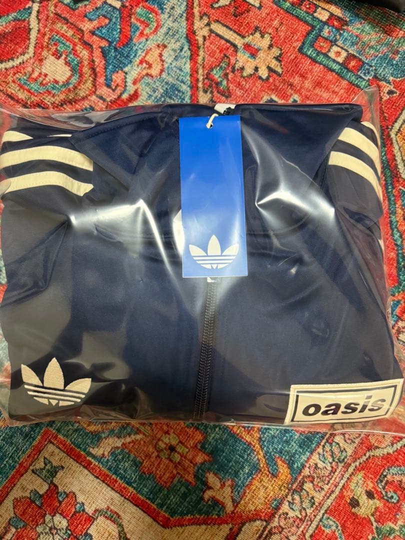 ADIDAS x OASIS ツアー ファイヤーバード トラックトップ　M