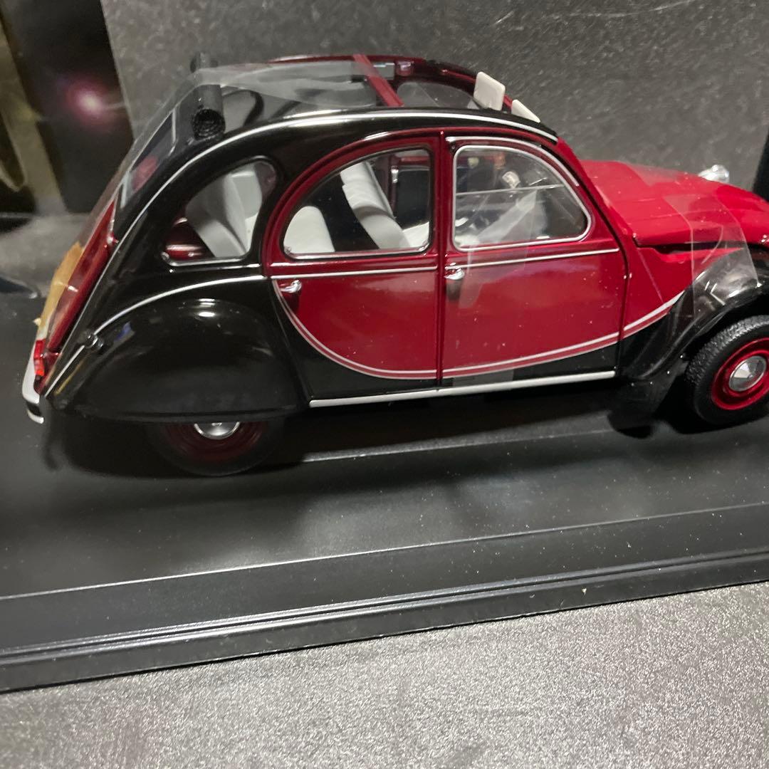 ノレブ　1/18 シトロエン 2CV6