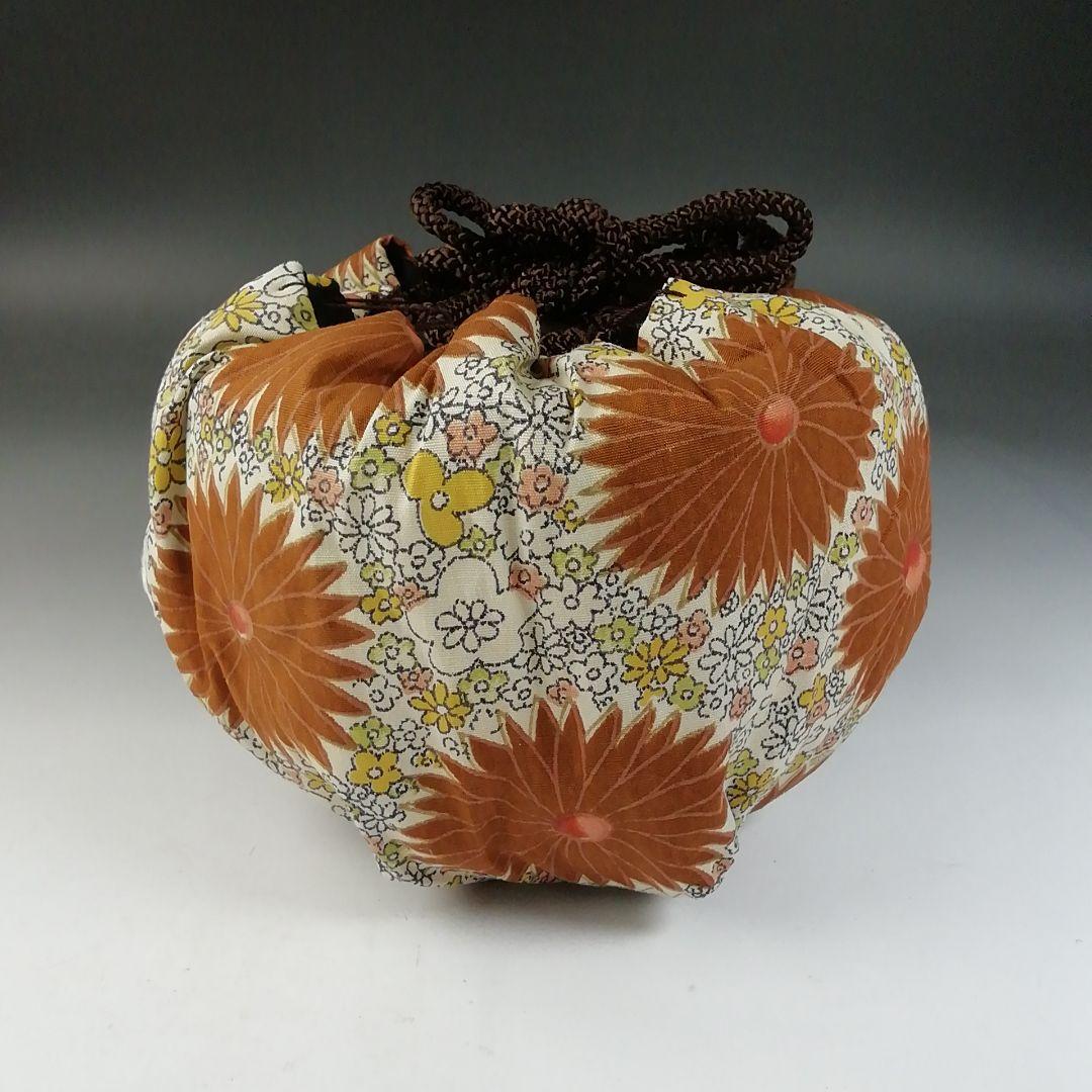 T778 茶碗 『萩焼』『天龍山 七代 兼田三左エ門』 共箱 抹茶碗