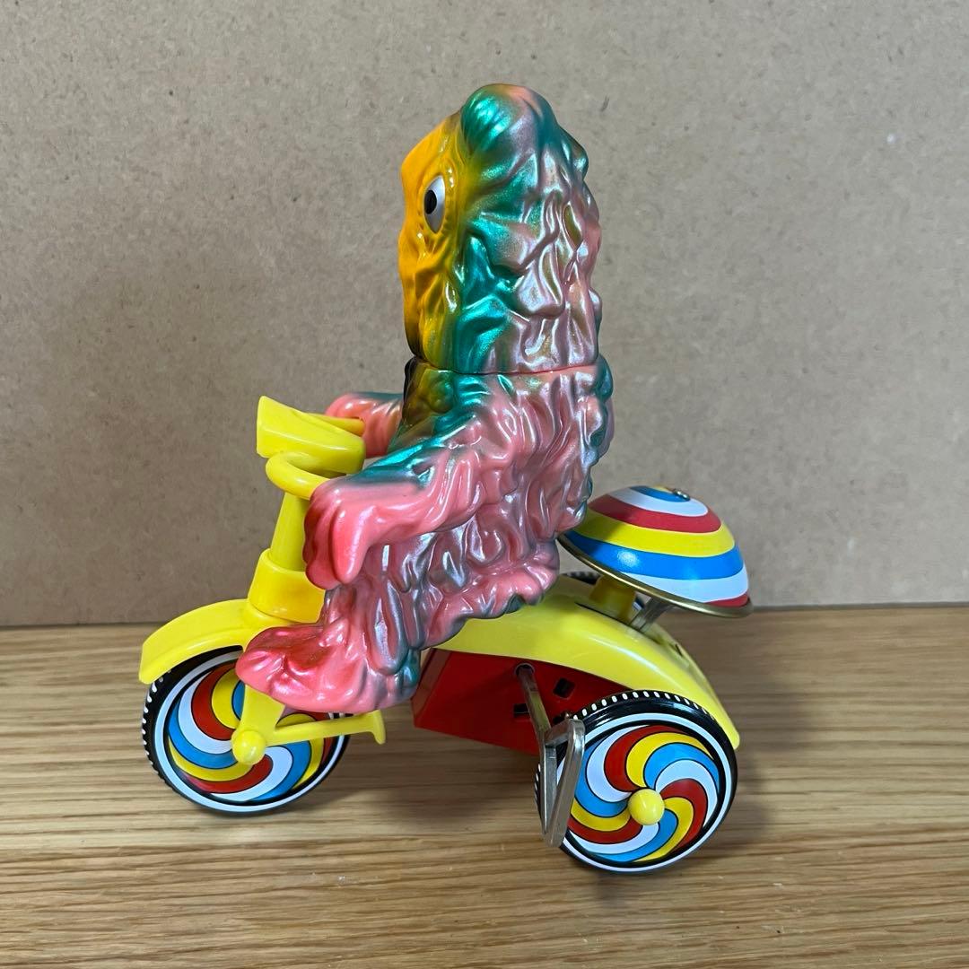 ヘドラ ゼンマイ 三輪車