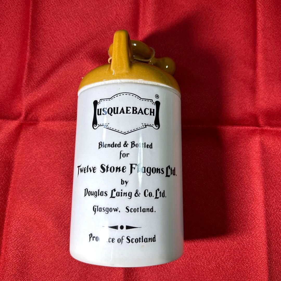 ウイスキー ウシュクベ 陶器 27年熟成 - メルカリ