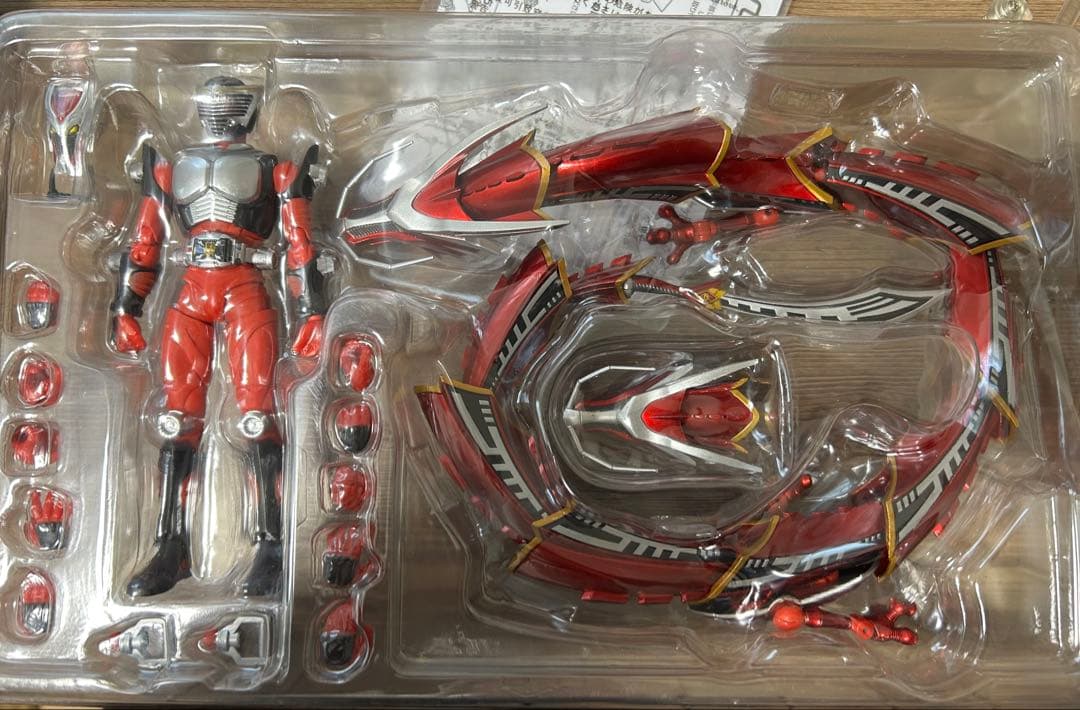 真骨彫製法仮面ライダー龍騎＆ドラグレッダー