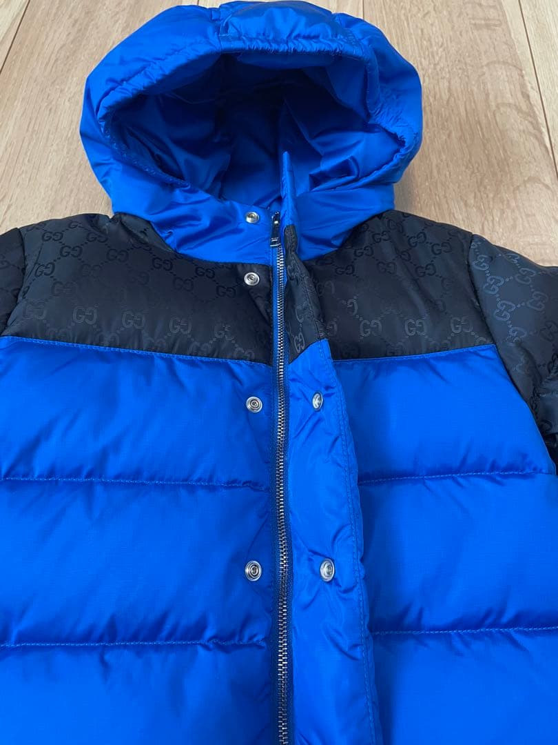 GUCCI チルドレン　ダウンジャケット