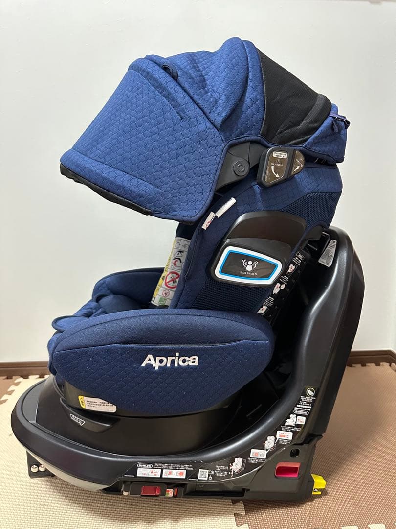 Aprica フラディアグロウプレミアム360°セーフティ ISOFIX