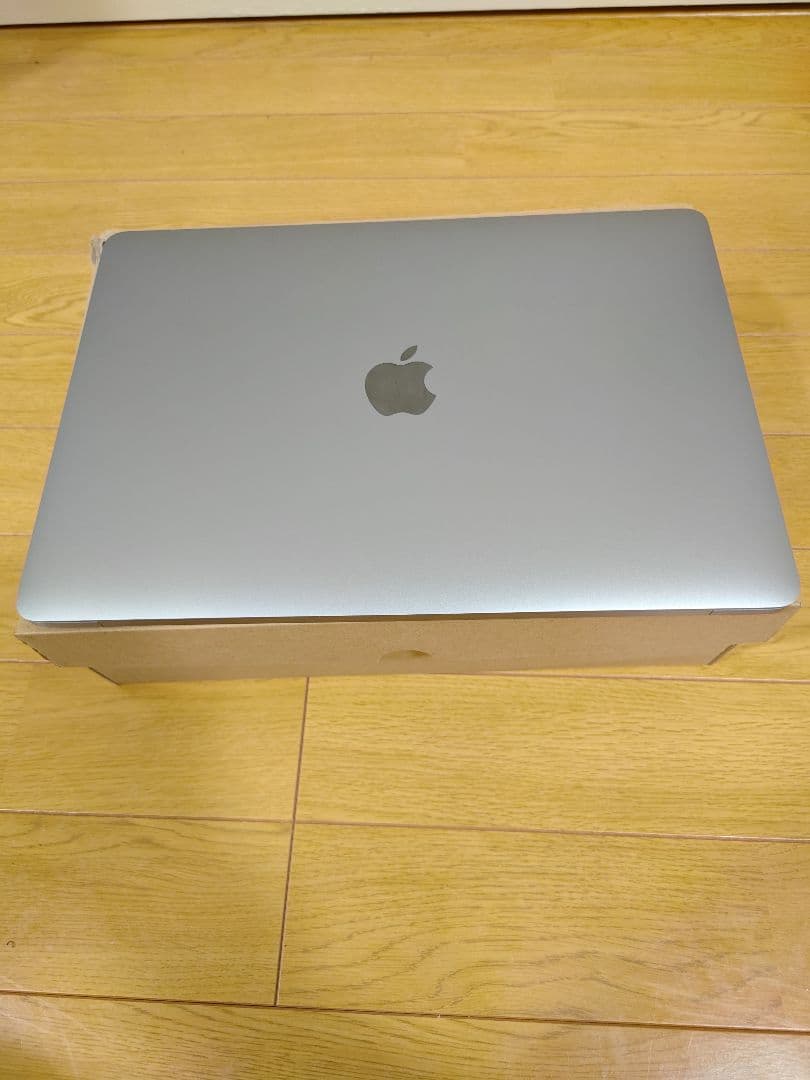 MacBook本体 MacBook Pro 13.3 2019 1.4GHz 16GB 128GB
