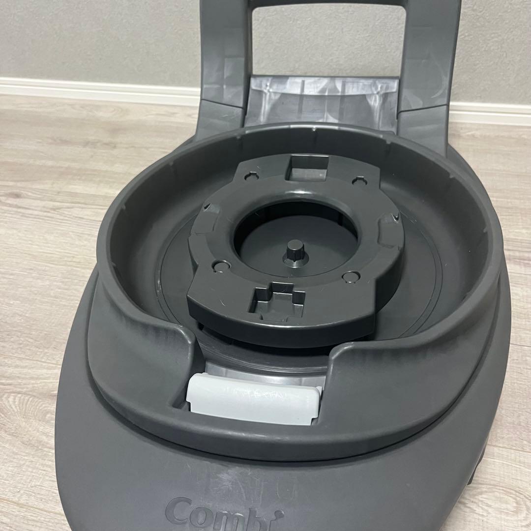 neko　　　　Combi コンビ THE S ISOFIX ZC-690