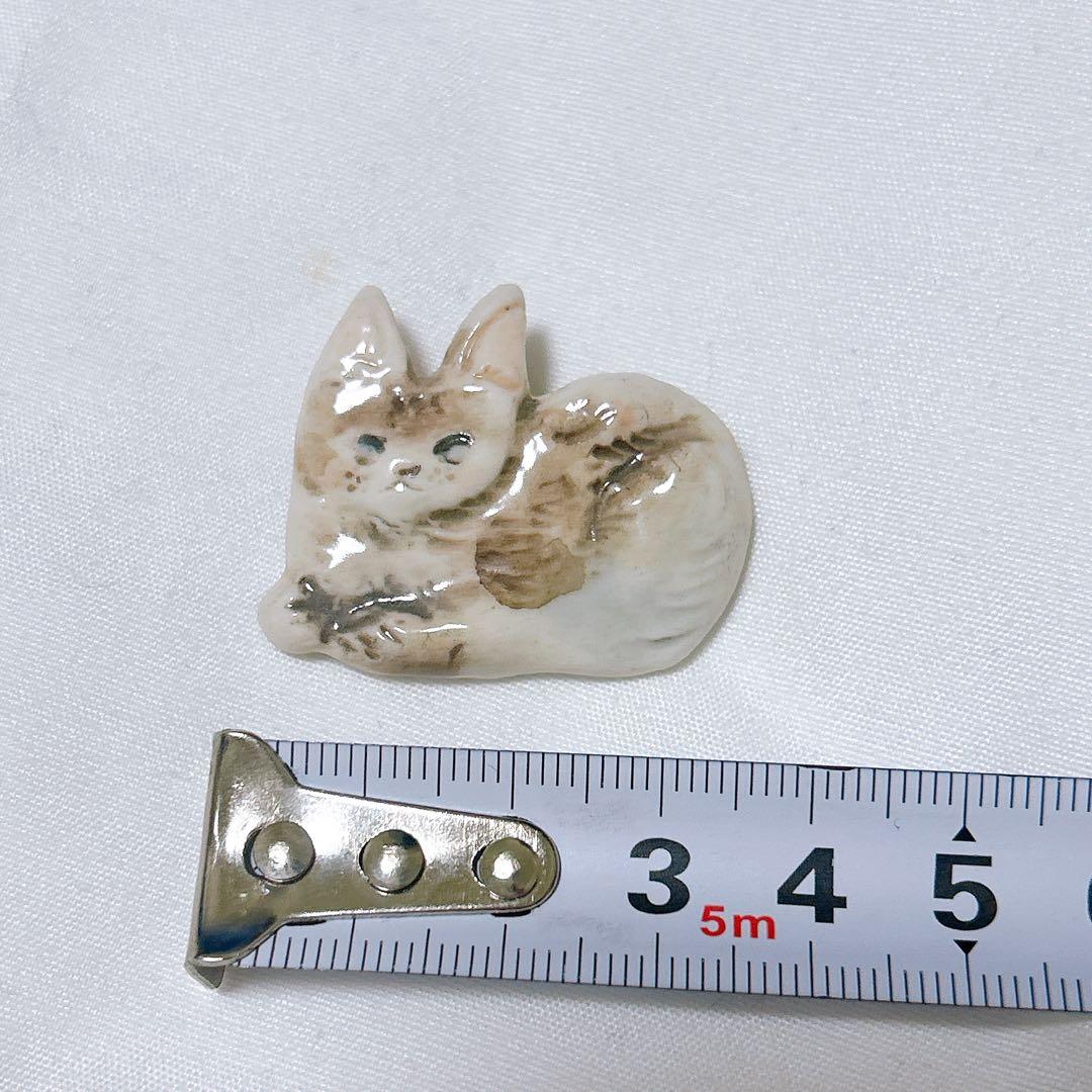 小菅幸子 ブローチ - メルカリ