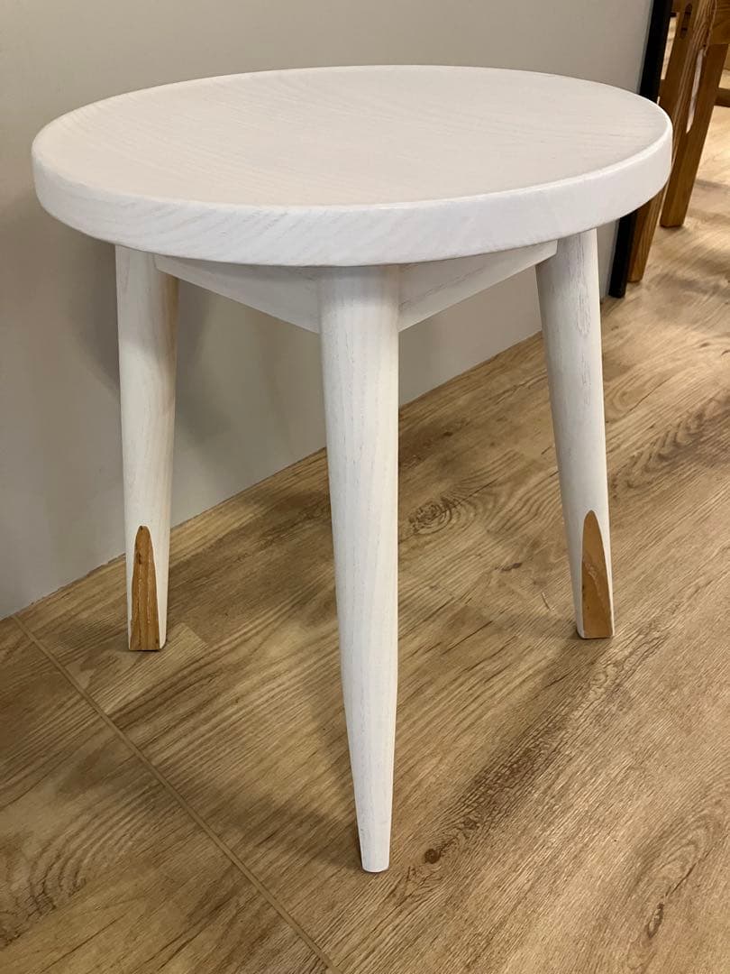 ペンシルスツール　展示品