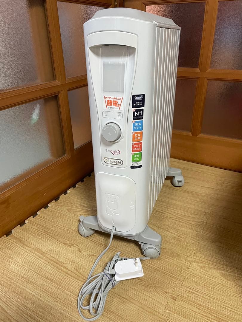 極美品✨ほぼ新品！DeLonghi BelCald オイルヒーター ホワイト - メルカリ
