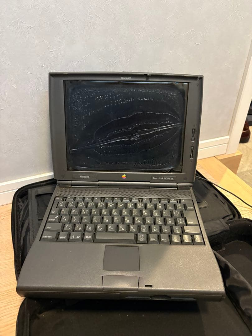 Apple PowerBook 1400 本体 PowerBook 1400 - Wikipedia