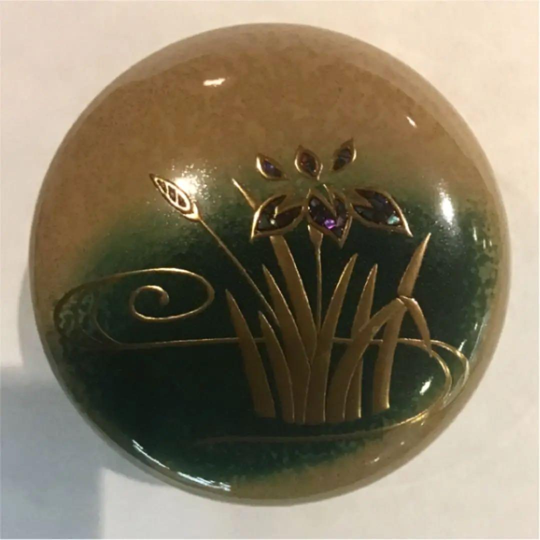 茶道具】大多尾重則作 杜若 内銀地 棗