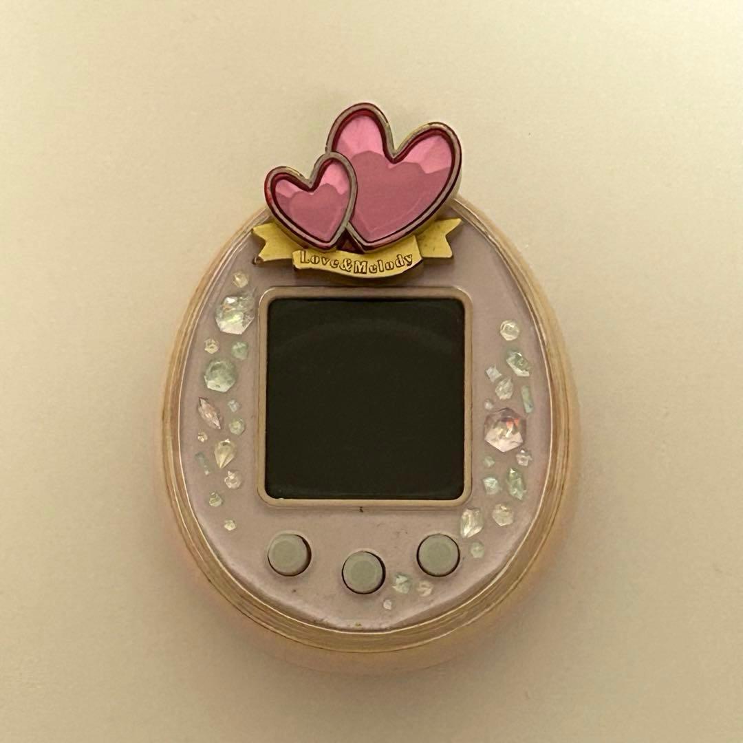 たまごっち17周年企画商品「たまデコピアス アニバーサリーチェンジ