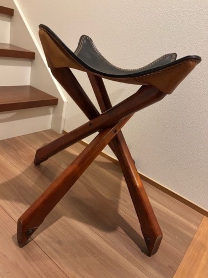 ハンティングチェア 4本足（希少） 折りたたみチェア 本革