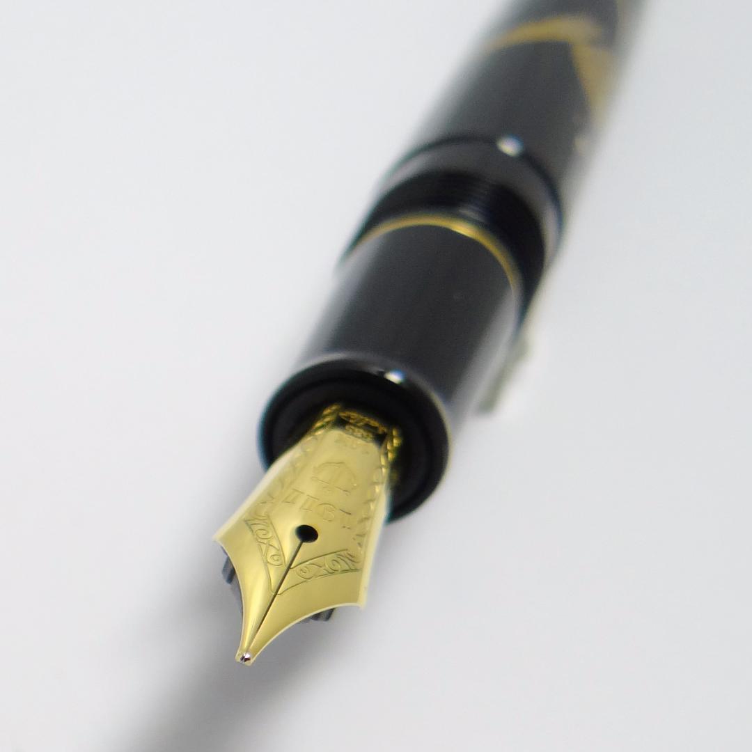 【買得！廃盤希少品・筆記良好】セーラー 蝶 万年筆 SAILOR 14K-M