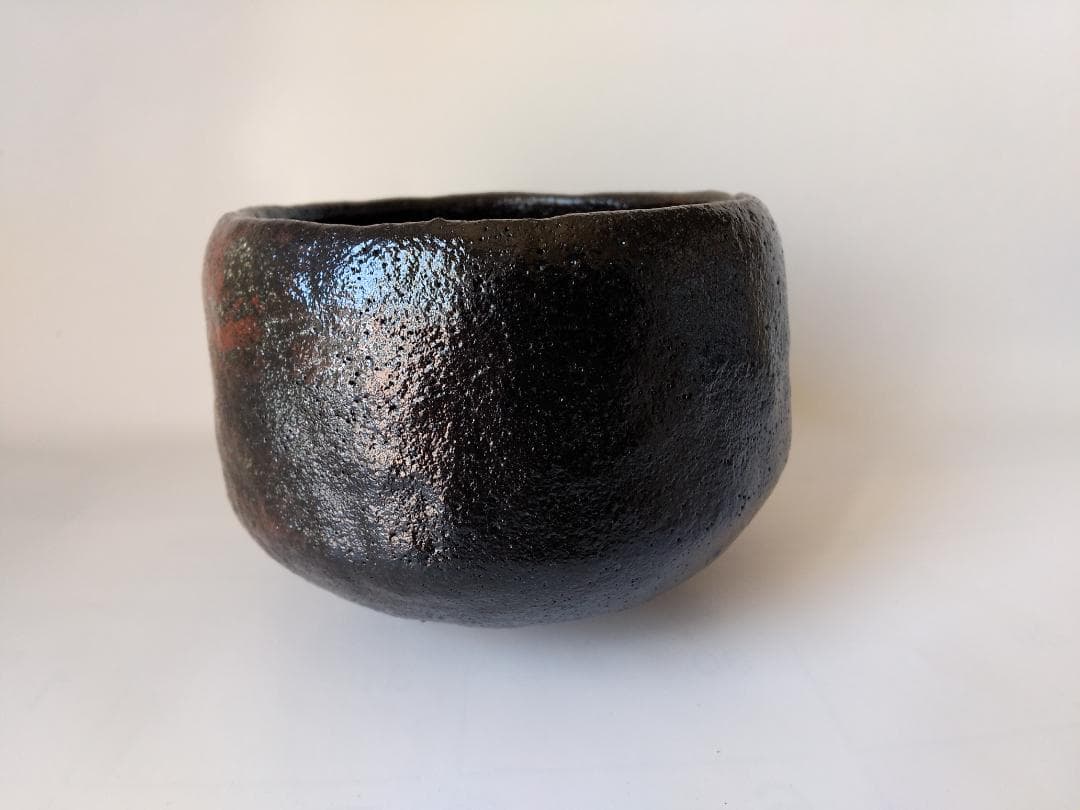 小西平内焼 太閤窯 原田聖龍 朱彩黒茶碗 共箱 茶碗 茶道具 茶器 抹茶碗 新品
