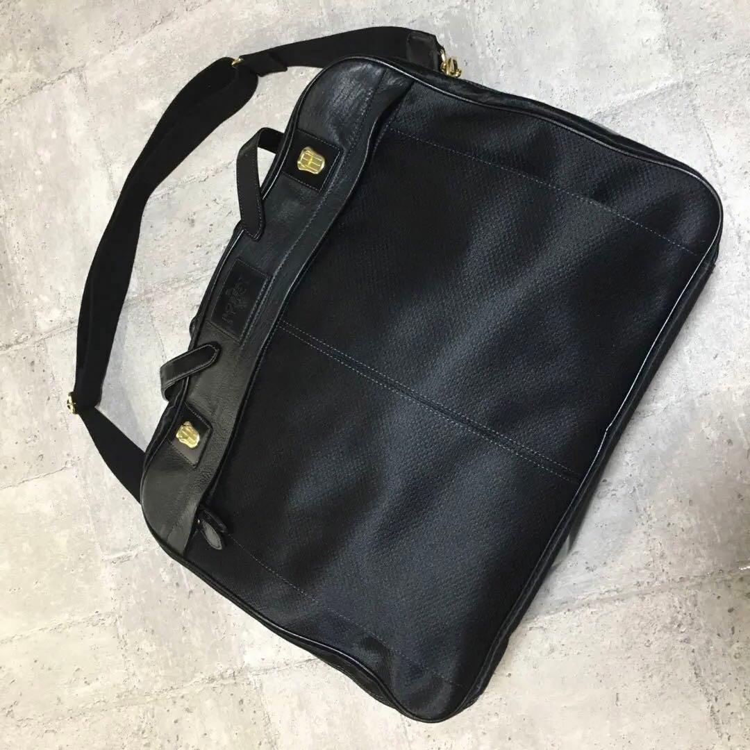 ROBERT STOCK ♫ 訳あり日本製トラベルバッグ ガーメント - メルカリ