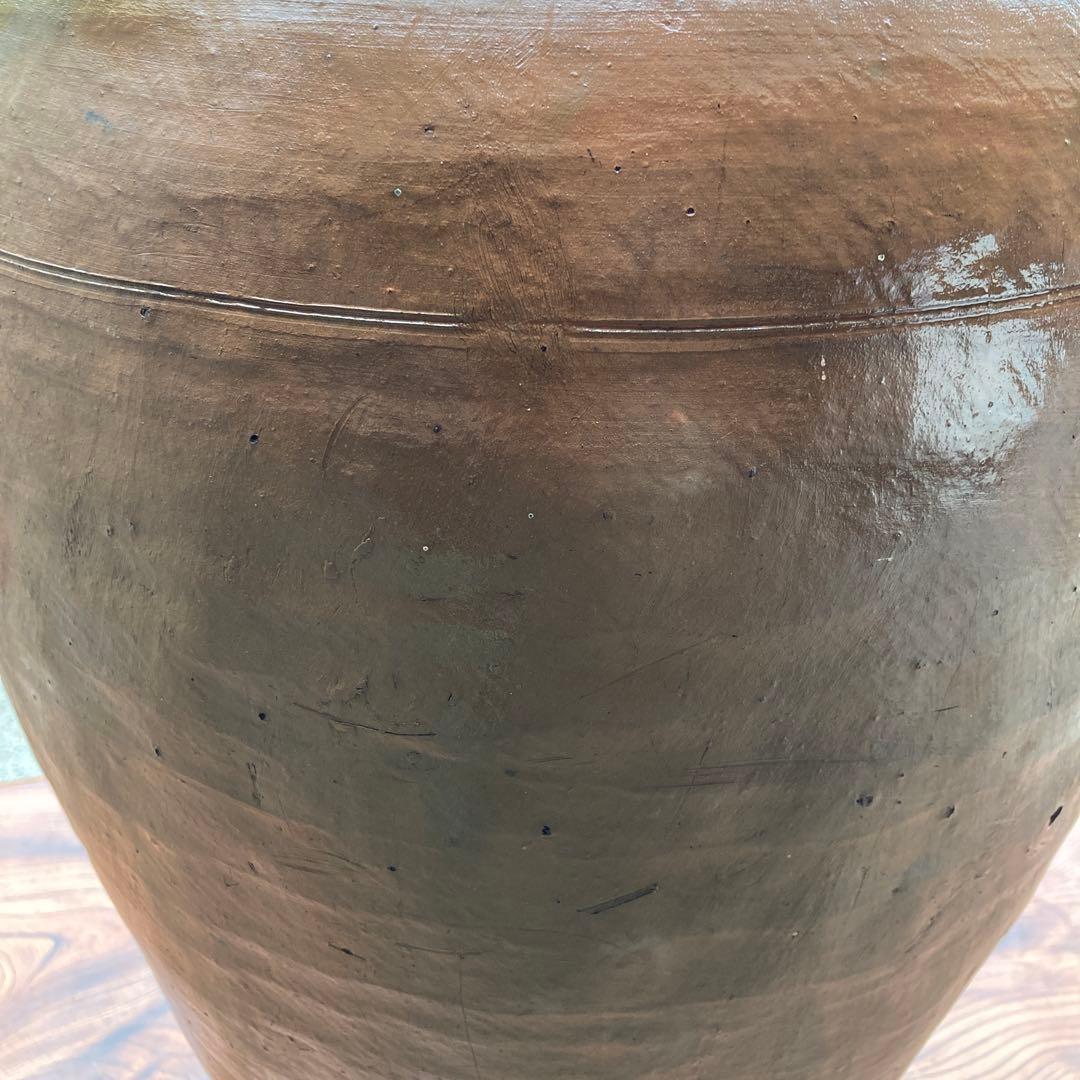 旧家蔵出し　かなり大きな壺　年代物