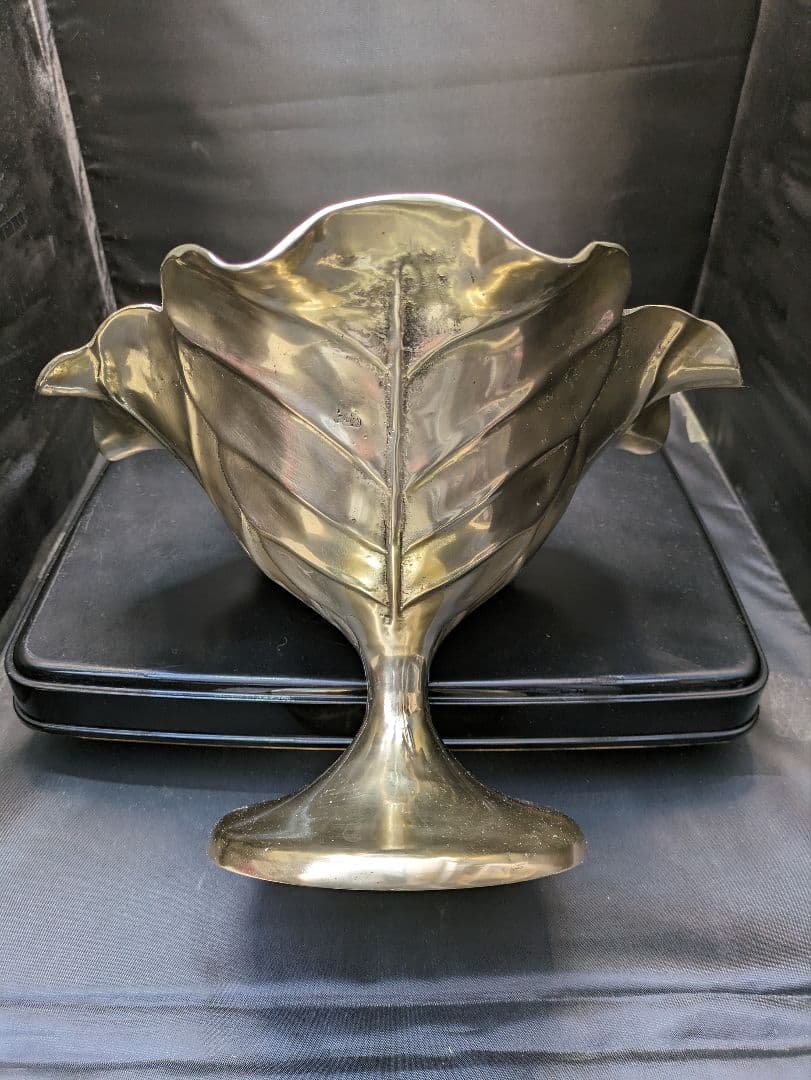 ☆b191、真鍮製のキャベツの葉の台座 花のコンポートの通販はau PAY