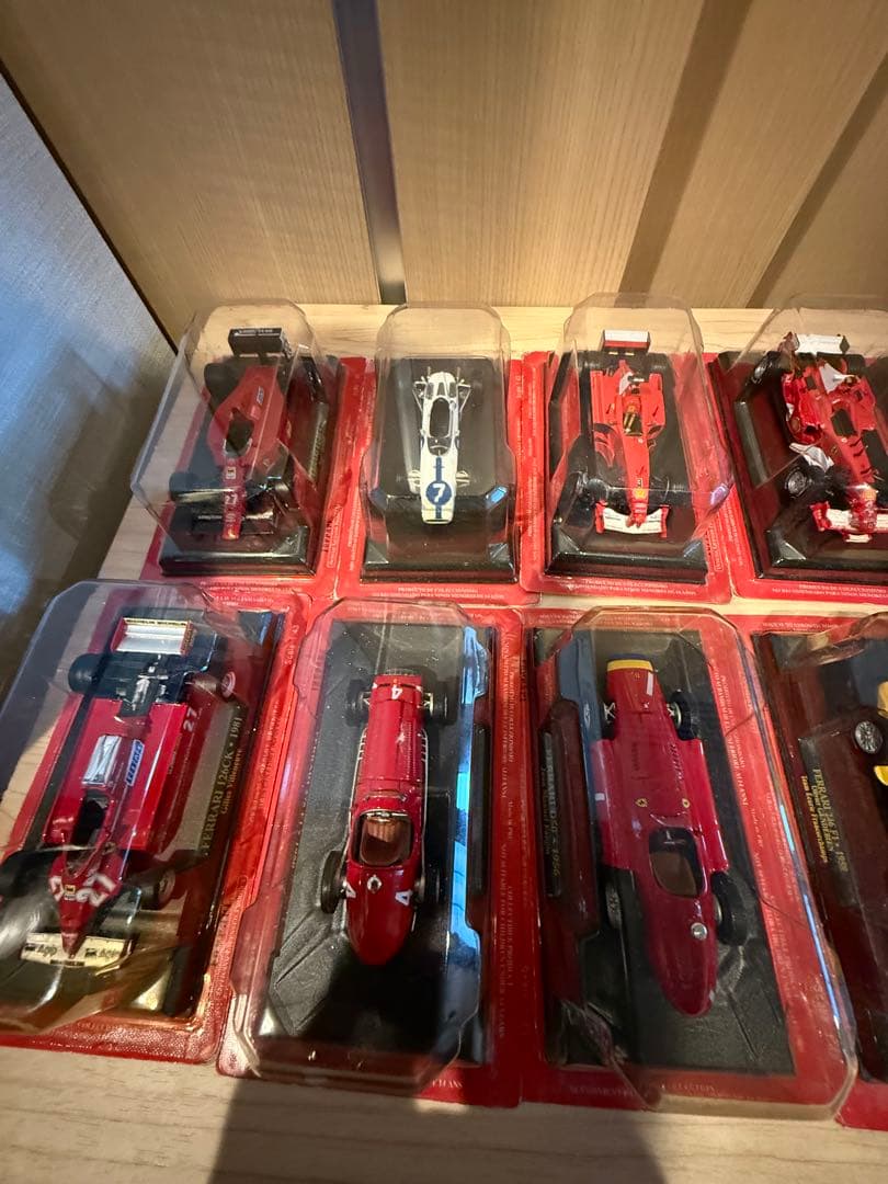 ※ともきち歴代フェラーリコレクション 1/43 スケール　30個セット