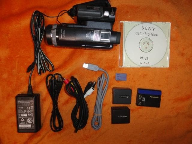 動作品◇miniDVカメラ◇SONY HC1000 付属品多数
