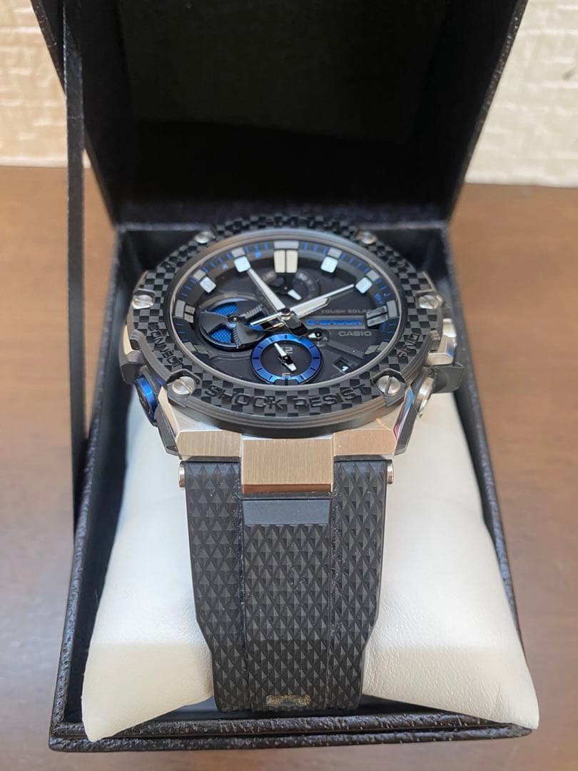 【未使用に近い極美品】G-SHOCKGST-B100-1AJFBluetooth