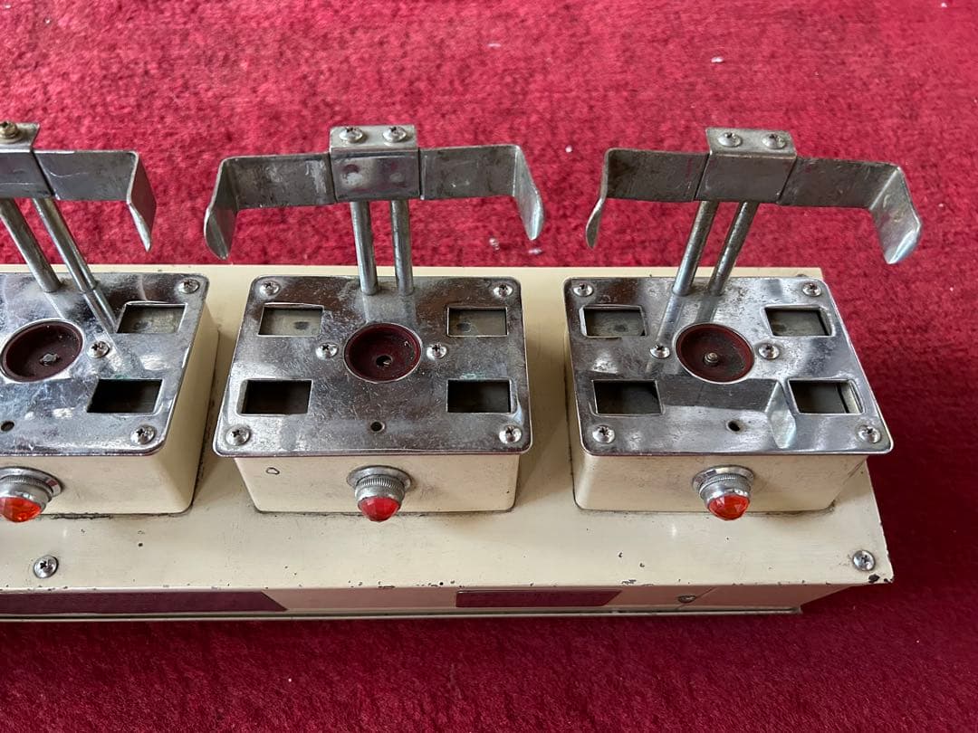 国鉄 合図燈充電器 AAS-3B形