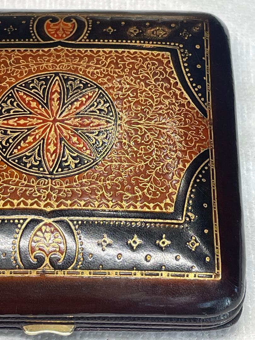 ドイツ KIENZLE 本革仕様の真鍮ガラス目覚し時計 時計/目覚し 正確稼働