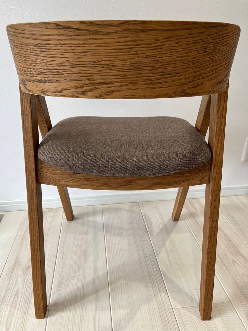 unico(ウニコ)エレムト　ダイニングテーブル、チェア4脚　直接取引可能!