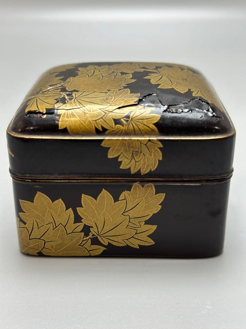 時代 紅葉 蒔絵 四方 蓋物