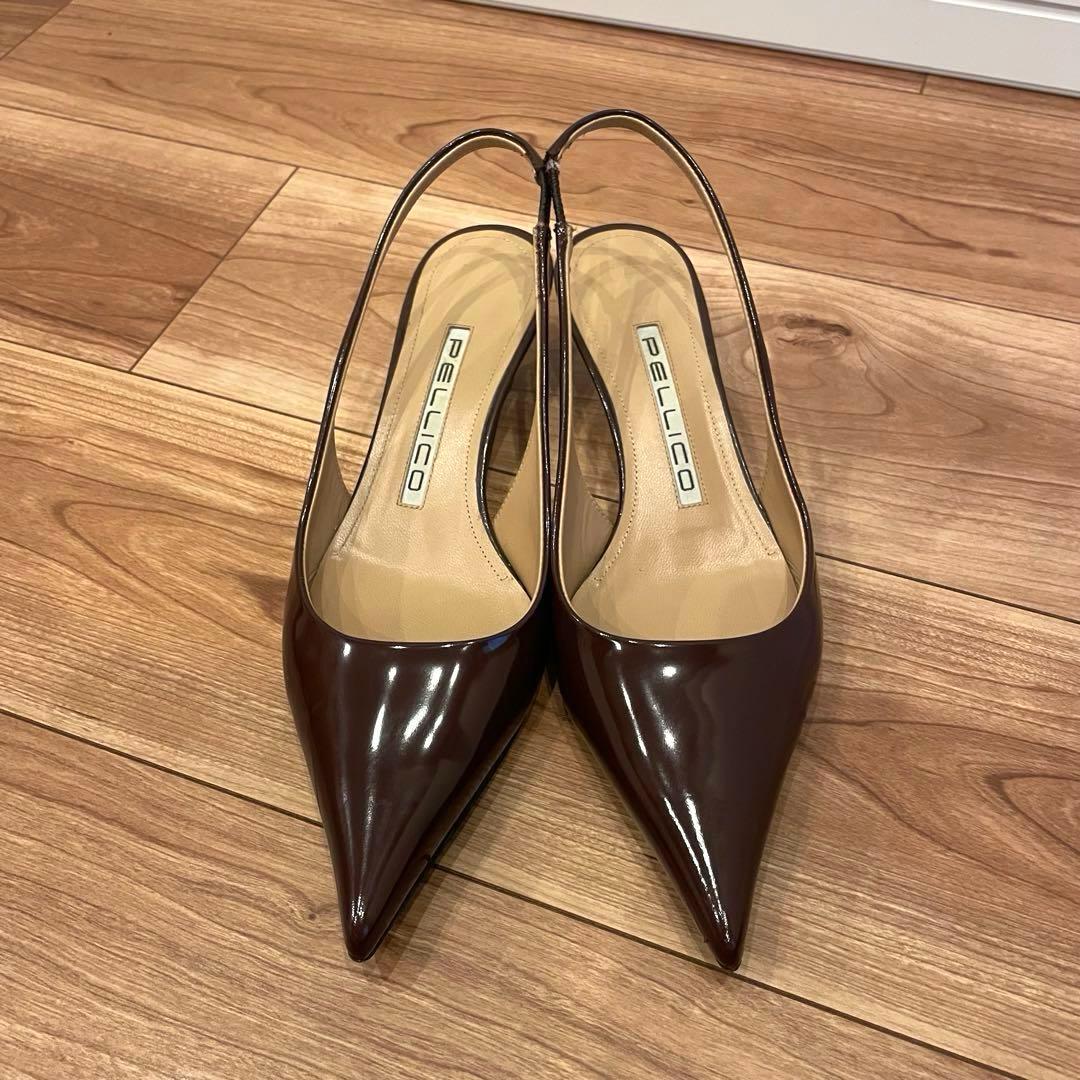 定番人気　PELLICO ペリーコ　バックストラップパンプス