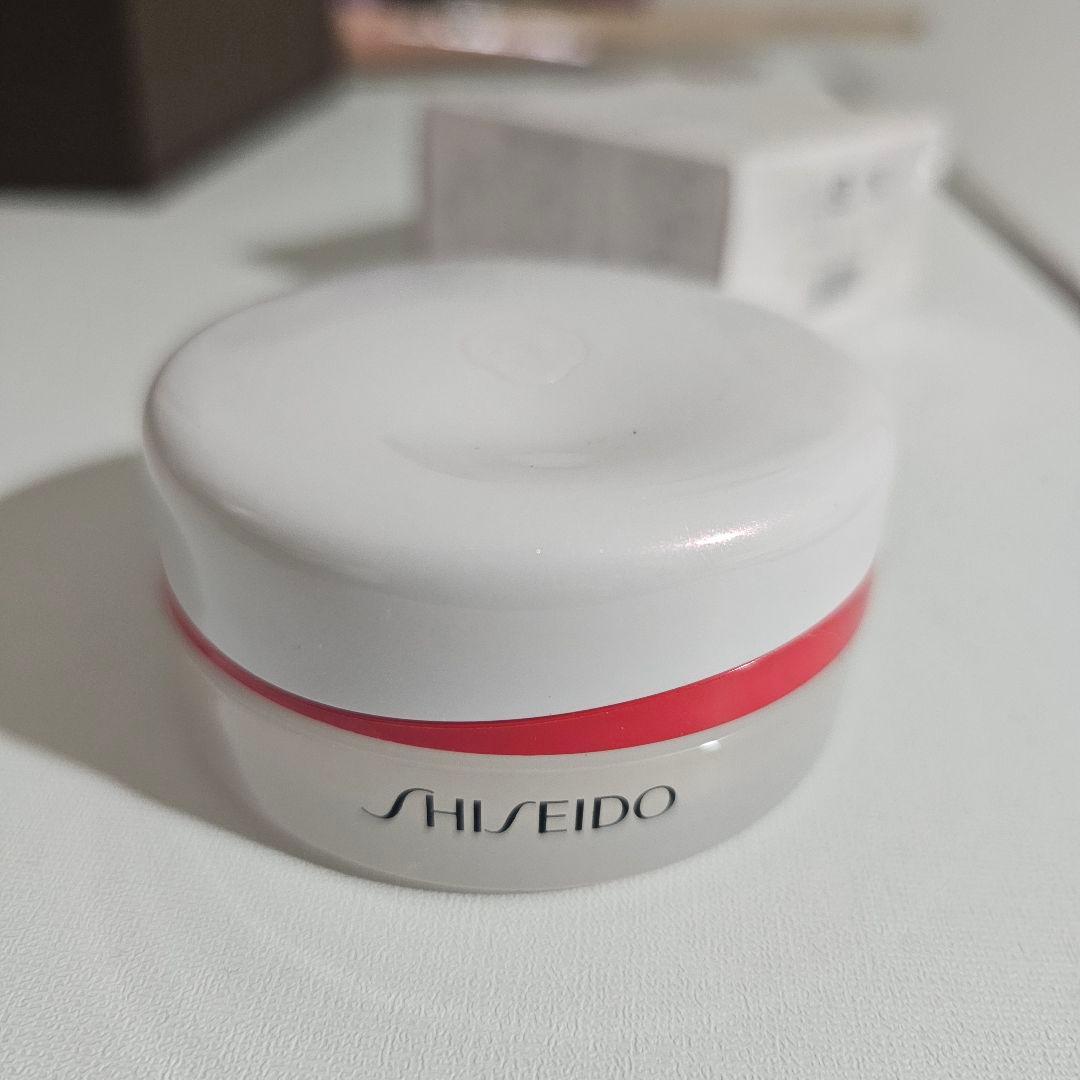 SHISEIDO SKIN GLOW 160とパウダー01のセット