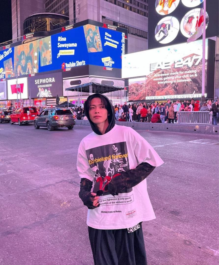 コムドットやまとTシャツ着用 rrr123ロンT - メルカリ