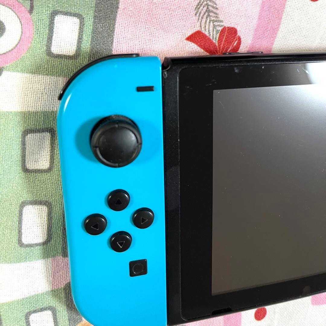Nintendo Switch 本体 ※Joy-Conグリップ欠品 スイッチ本体