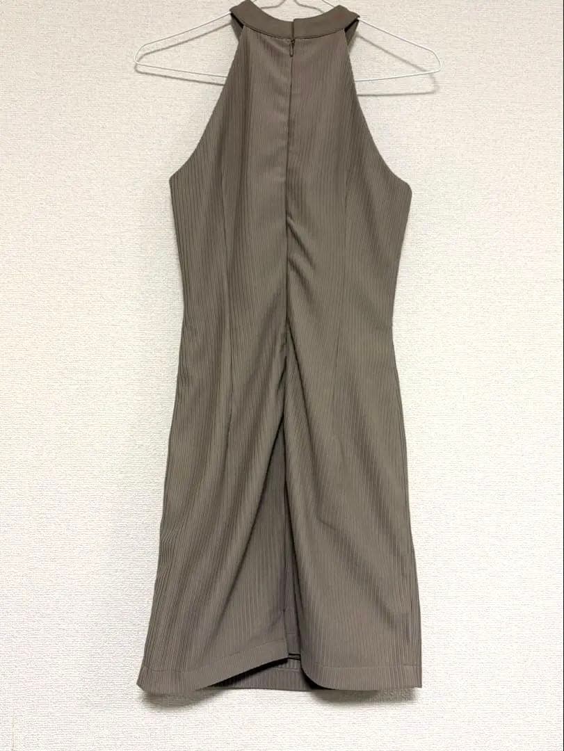 ¨̮⃝ 1/1購入 ROBE de FLEURS Glossy モカベージュ