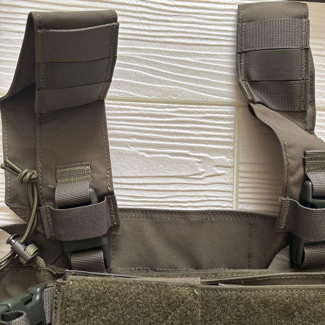 ⭐️未使用⭐️ チェストリグ サバゲー 軽量 多目的 カーキ