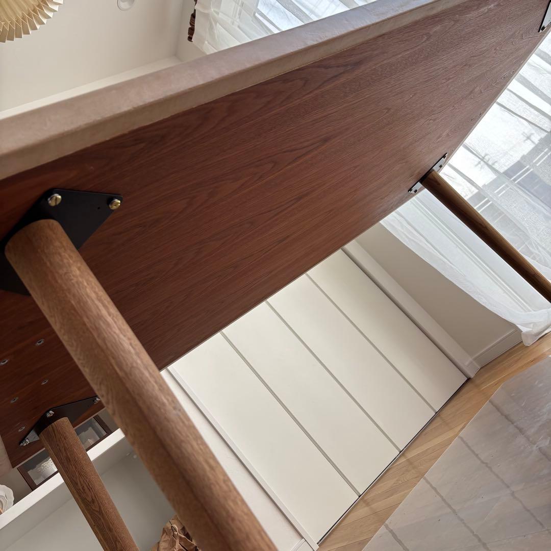 ラフィンゲート　モールテックス　ダイニングテーブル　1600