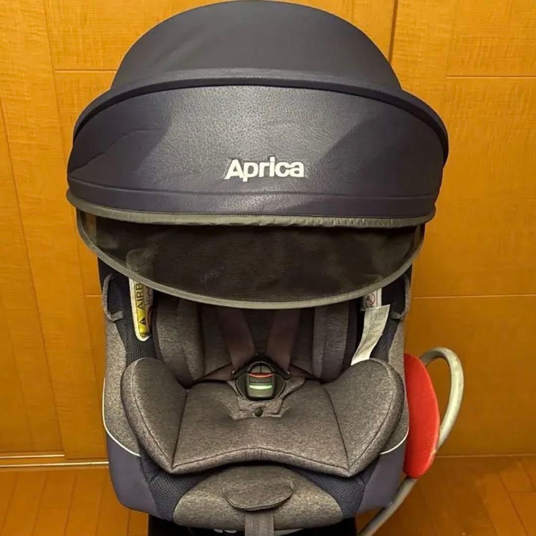 アップリカ クルリラ プラス ISOFIX 回転式 新生児対応 チャイルドシート